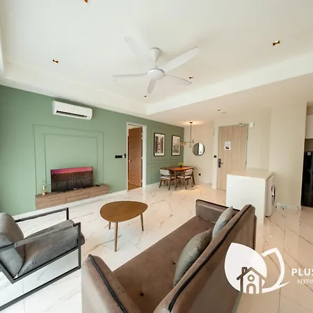 Alfa Bangsar By Plush Kuala Lumpur Exterior photo