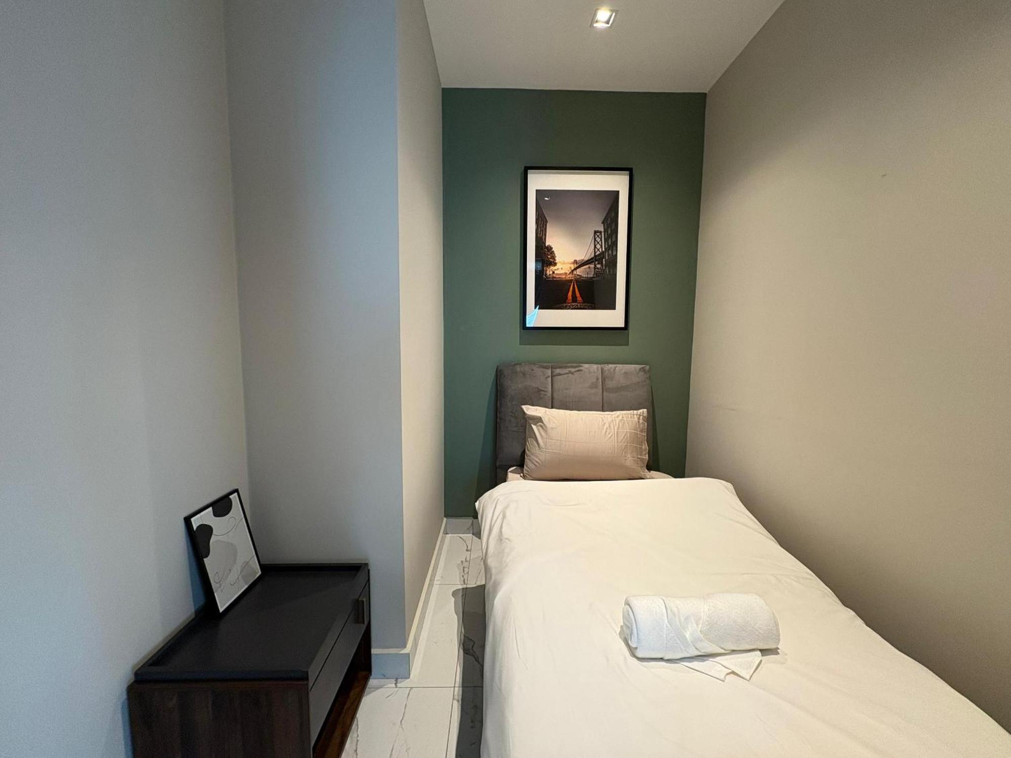 Alfa Bangsar By Plush Apartment